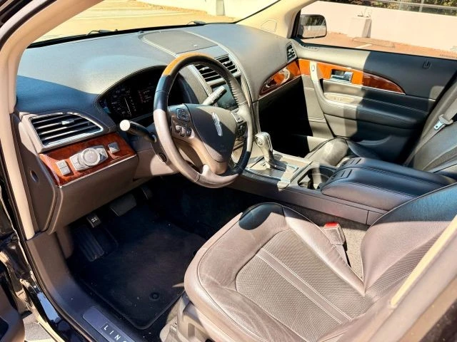 2012 Lincoln MKX - Image 17 of 21