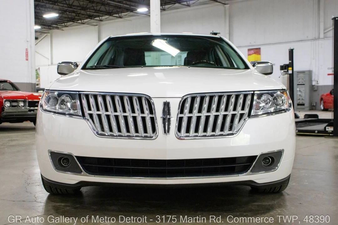 2012 Lincoln MKZ - Image 12 of 31