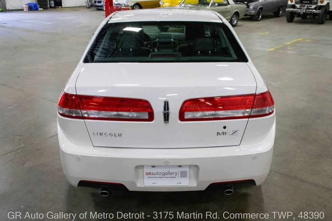 2012 Lincoln MKZ - Image 5 of 31