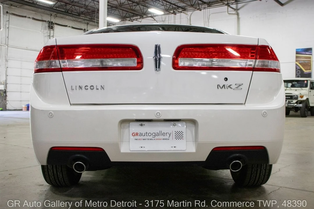 2012 Lincoln MKZ - Image 6 of 31