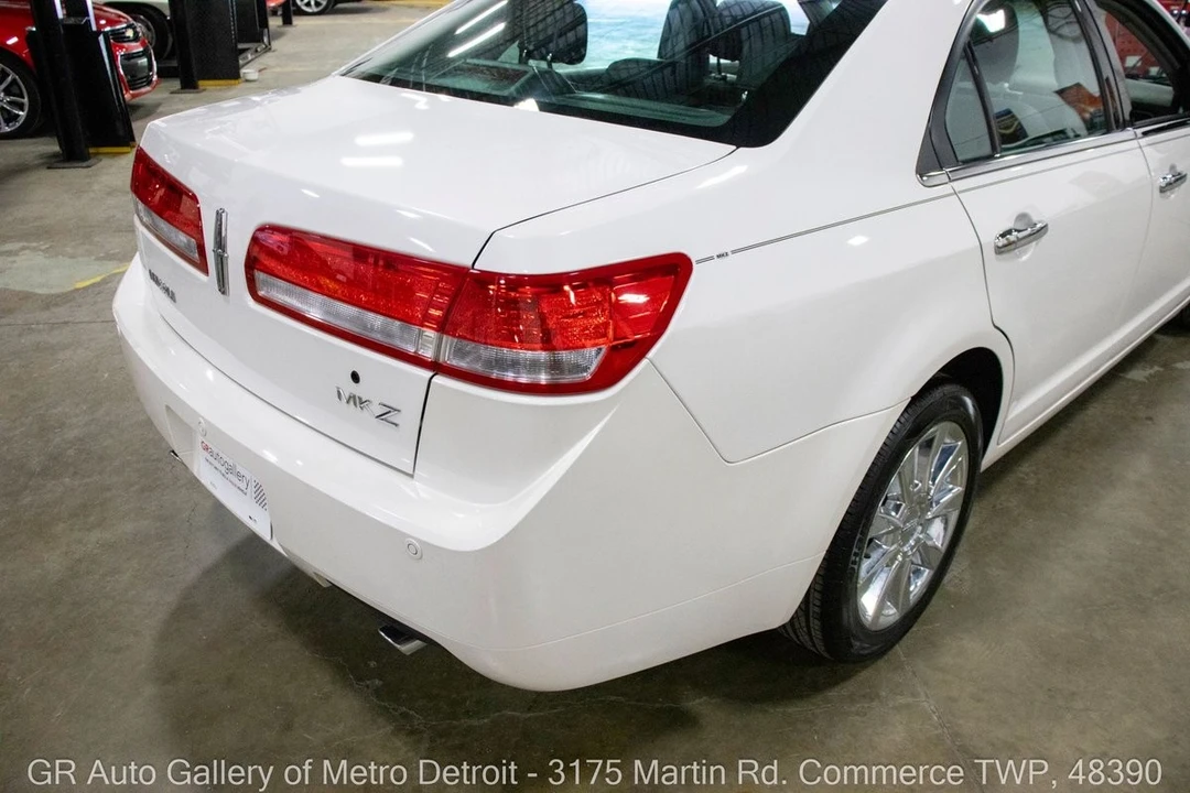 2012 Lincoln MKZ - Image 15 of 31