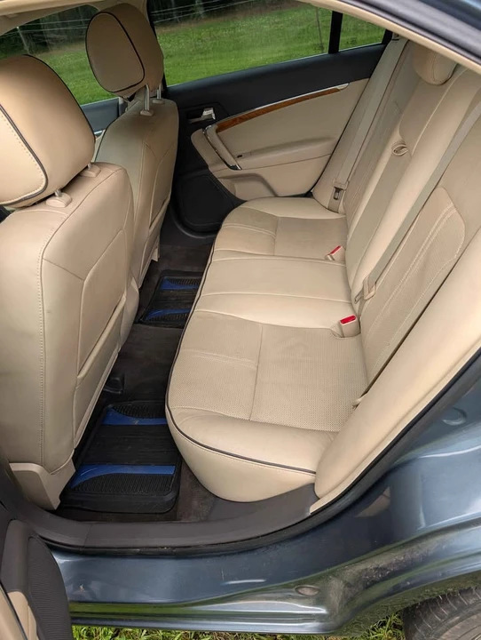 2012 Lincoln MKZ - Image 6 of 9