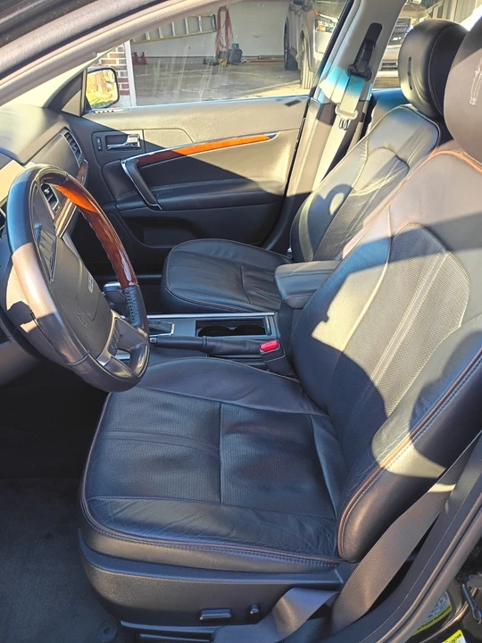 2012 Lincoln MKZ - Image 7 of 15