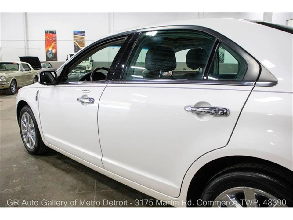 2012 Lincoln MKZ - Image 21 of 31