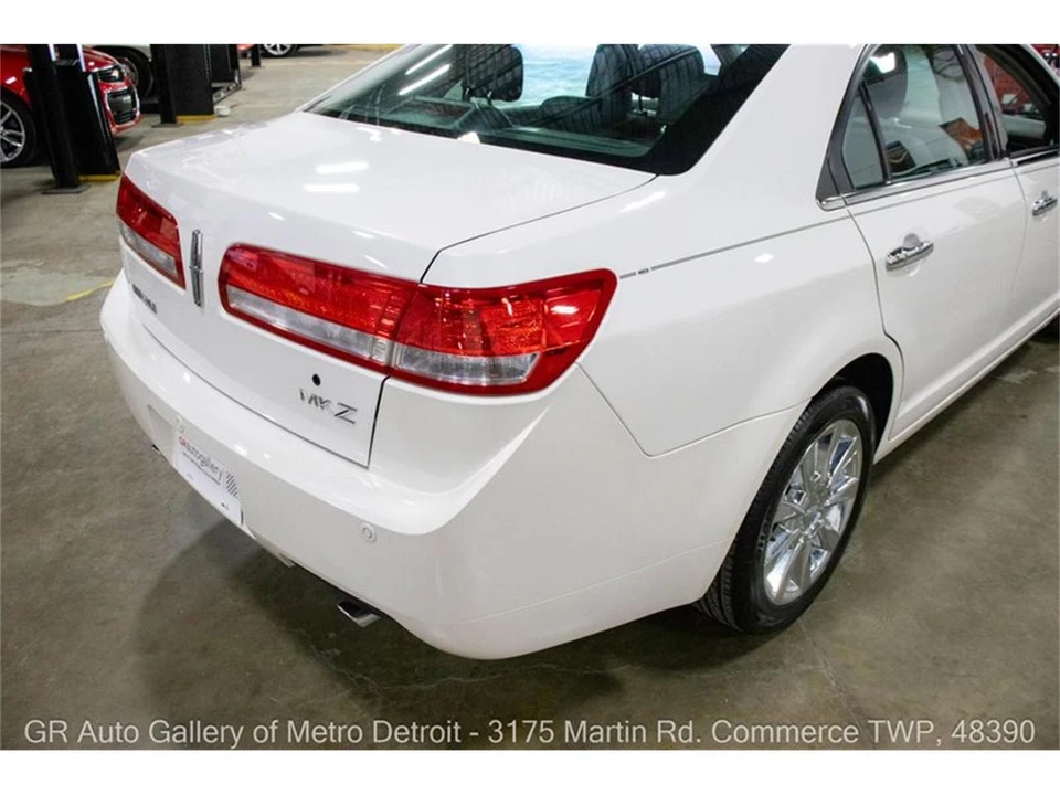 2012 Lincoln MKZ - Image 15 of 31