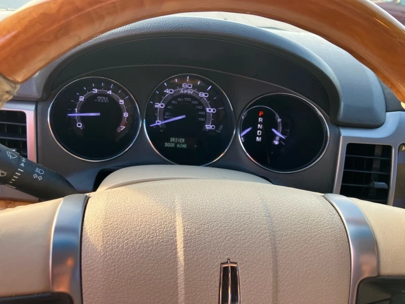 2012 Lincoln MKZ - Image 16 of 21