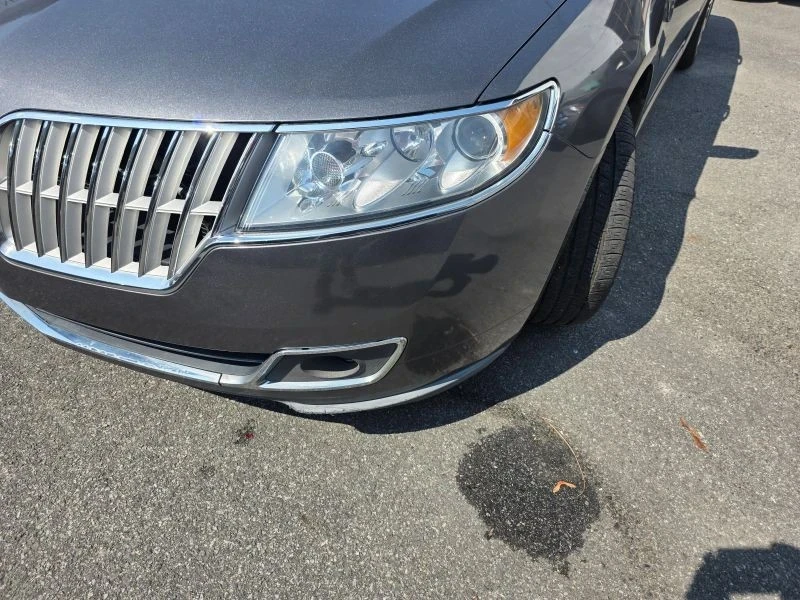 2012 Lincoln MKZ - Image 9 of 12