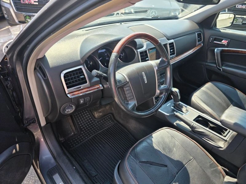 2012 Lincoln MKZ - Image 11 of 12