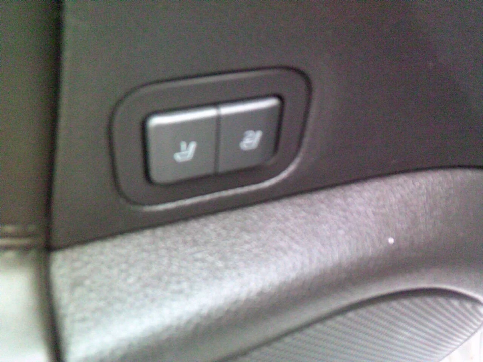 2012 Lincoln MKZ - Image 13 of 21
