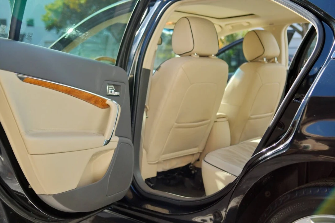 2012 Lincoln MKZ - Image 6 of 12