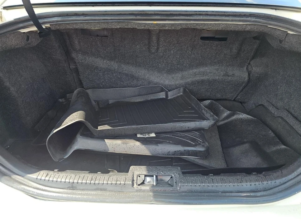 2012 Lincoln MKZ - Image 15 of 16