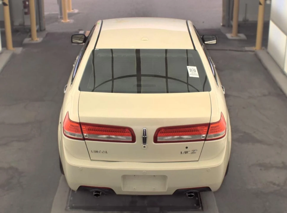2012 Lincoln MKZ - Image 5 of 16