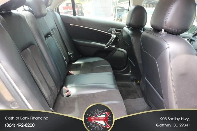 2012 Lincoln MKZ - Image 10 of 15