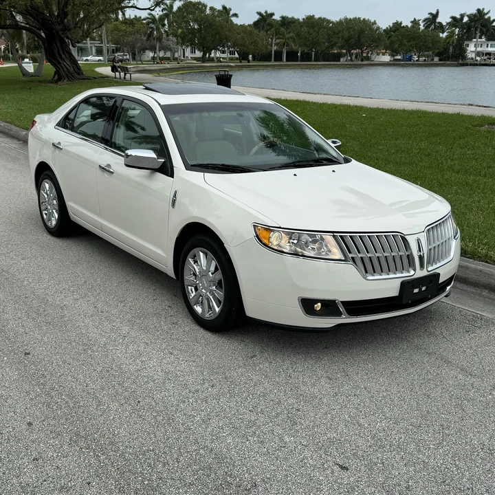 2012 Lincoln MKZ - Image 2 of 12