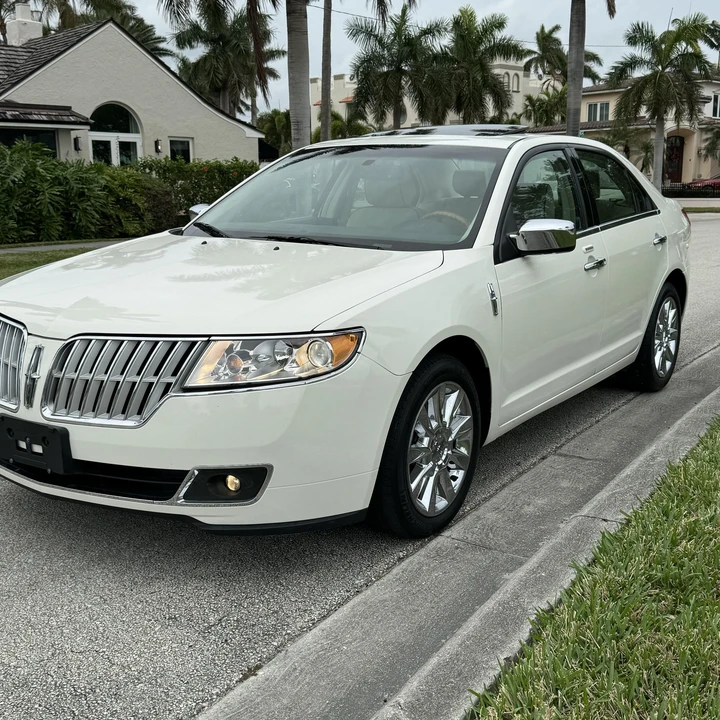 2012 Lincoln MKZ - Image 5 of 12