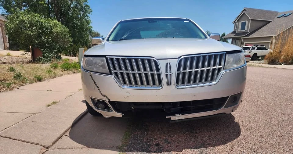 2012 Lincoln MKZ - Image 10 of 11