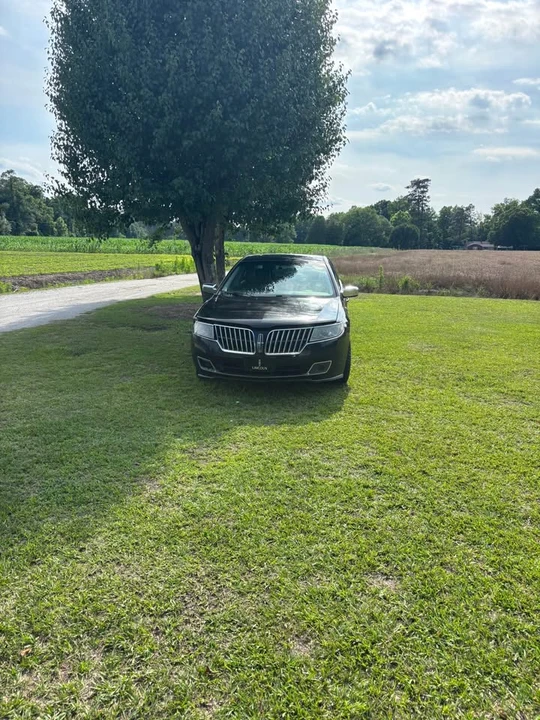 2012 Lincoln MKZ - Image 8 of 10