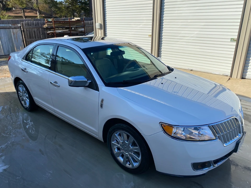 2012 Lincoln MKZ - Image 4 of 21