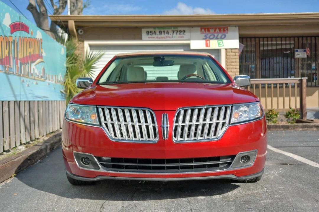 2012 Lincoln MKZ - Image 2 of 12