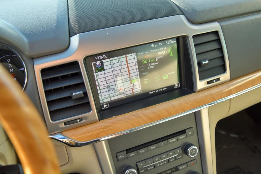 2012 Lincoln MKZ - Image 12 of 12