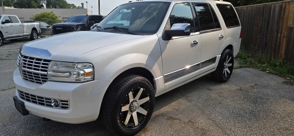 2012 Lincoln Navigator 3rd Gen - Image 7 of 15