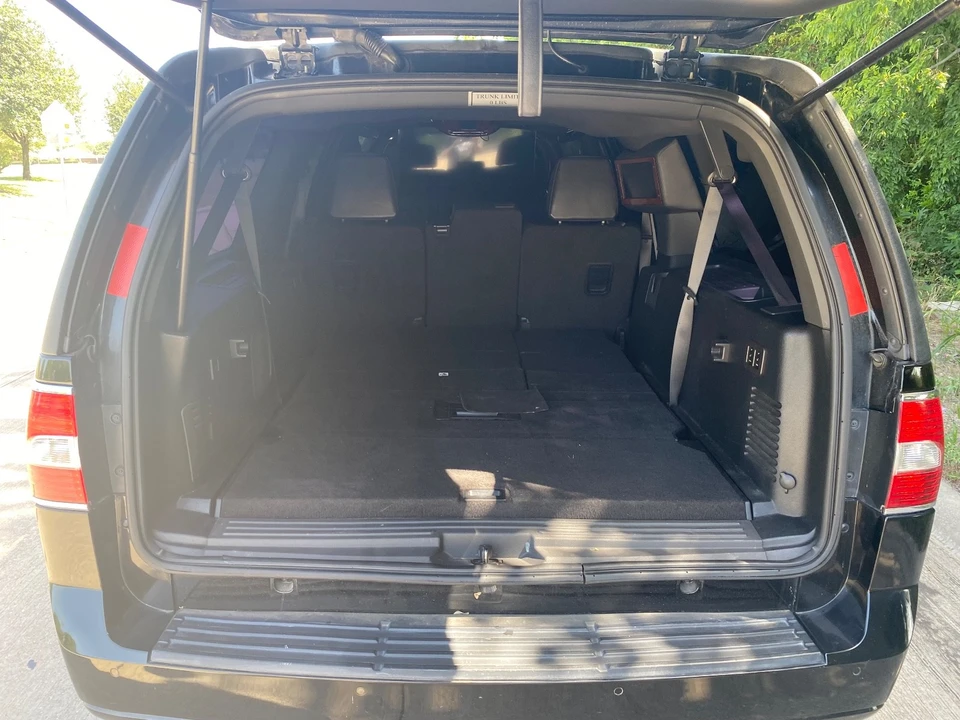 2012 Lincoln Navigator 3rd Gen - Image 13 of 15