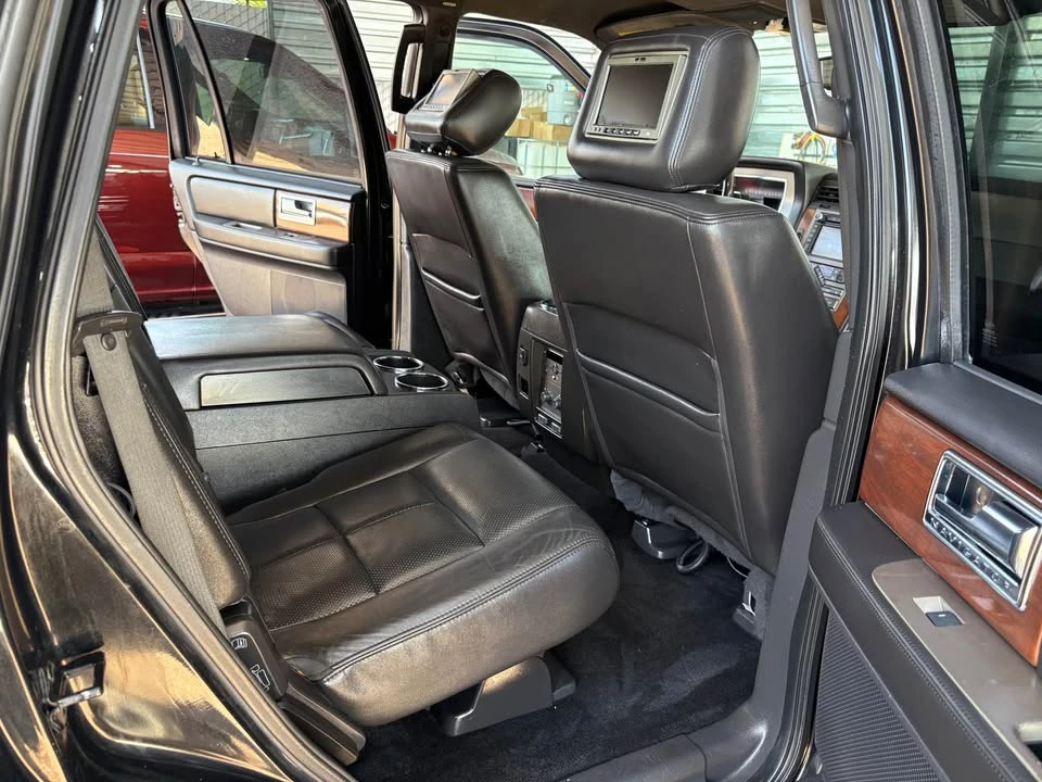 2012 Lincoln Navigator 3rd Gen - Image 11 of 17