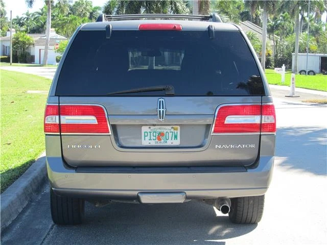 2012 Lincoln Navigator 3rd Gen - Image 4 of 12