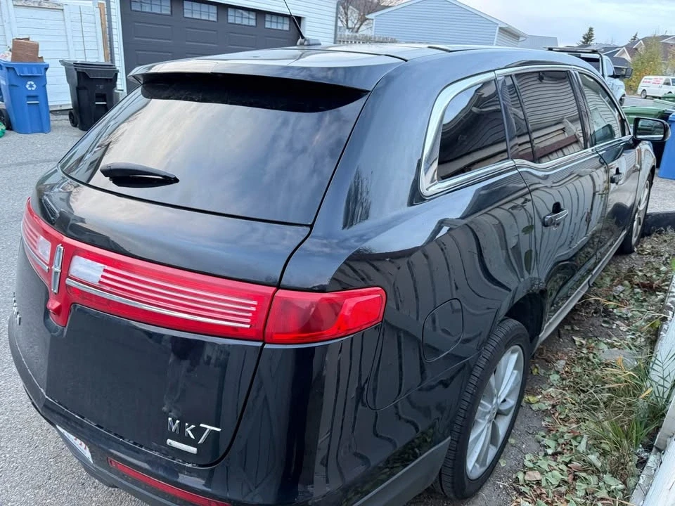 2012 Lincoln MKT - Image 4 of 4