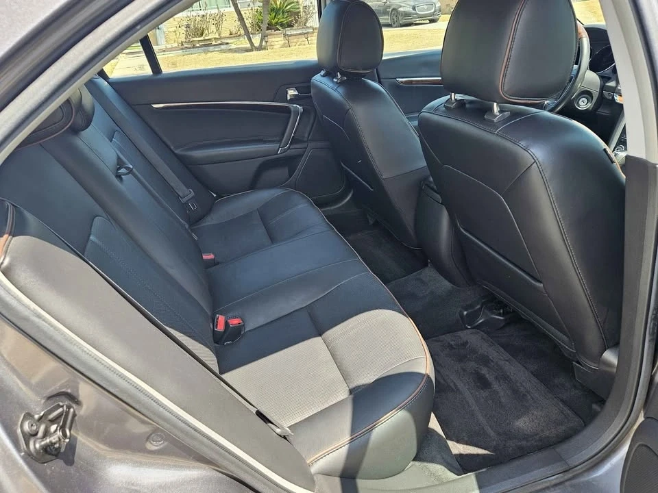 2012 Lincoln MKZ - Image 12 of 14