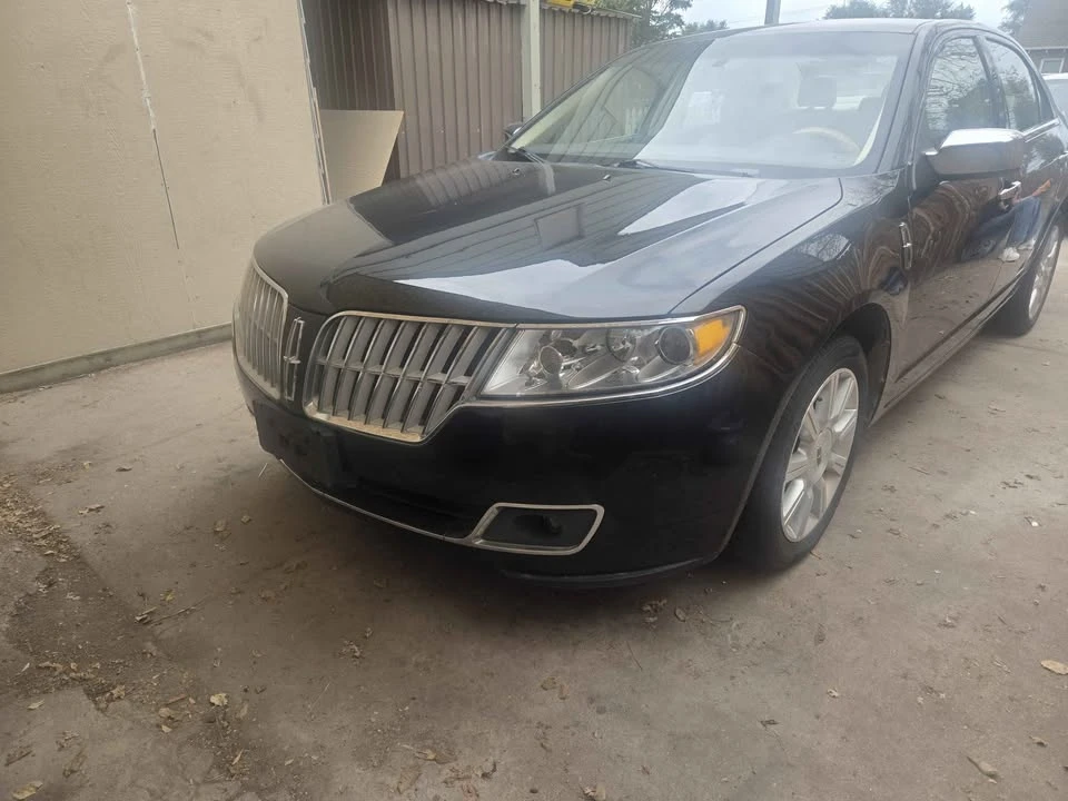 2012 Lincoln MKZ - Image 2 of 6