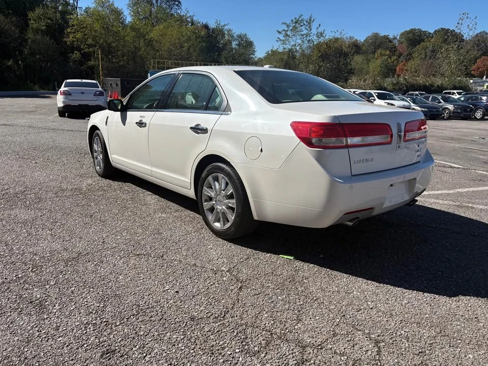 2012 Lincoln MKZ - Image 6 of 9