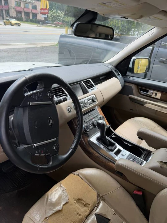 2012 Land Rover Range Rover L322 - Image 5 of 8