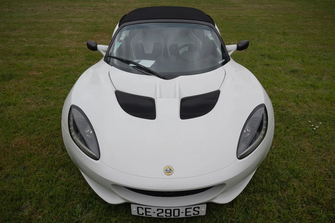 2012 Lotus Elise Series 3 - Image 16 of 30