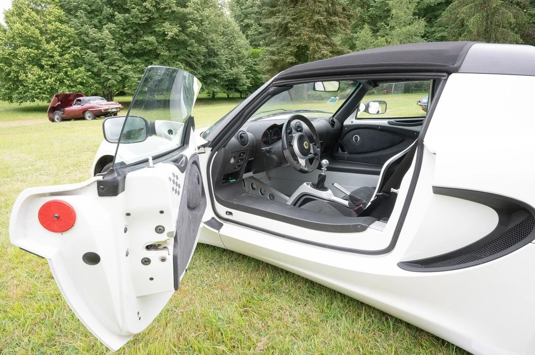 2012 Lotus Elise Series 3 - Image 29 of 30