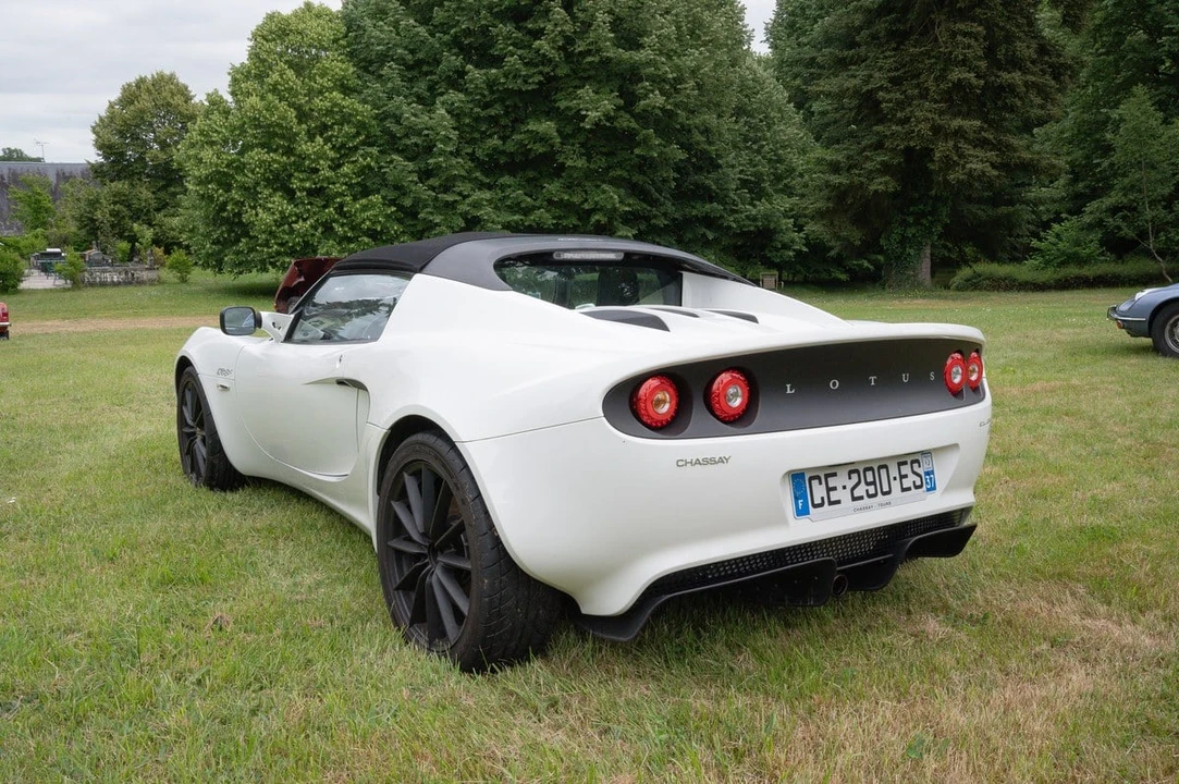 2012 Lotus Elise Series 3 - Image 9 of 30