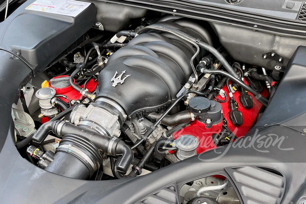 2012 Maserati Quattroporte 5th Gen - Image 2 of 12