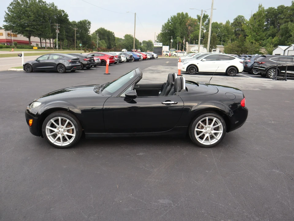 2012 Mazda NC MX-5 Miata - Image 28 of 31