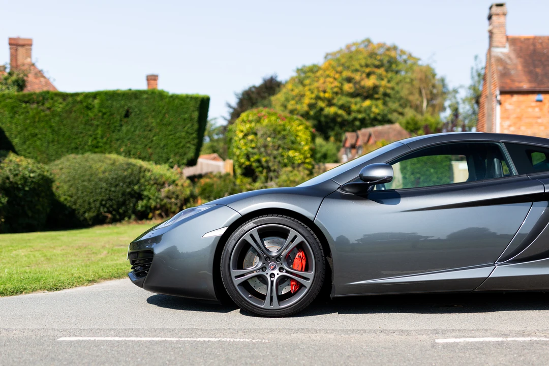2012 McLaren MP4-12C - Image 6 of 31