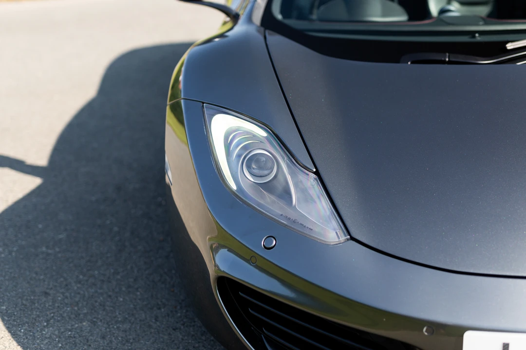 2012 McLaren MP4-12C - Image 18 of 31