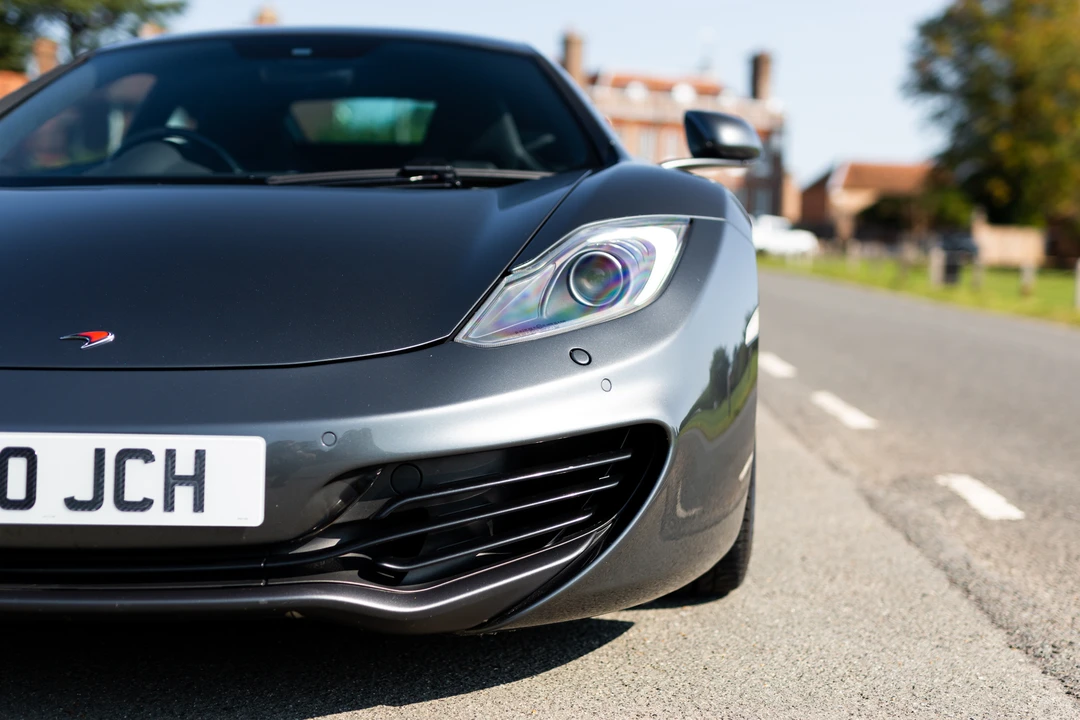 2012 McLaren MP4-12C - Image 22 of 31