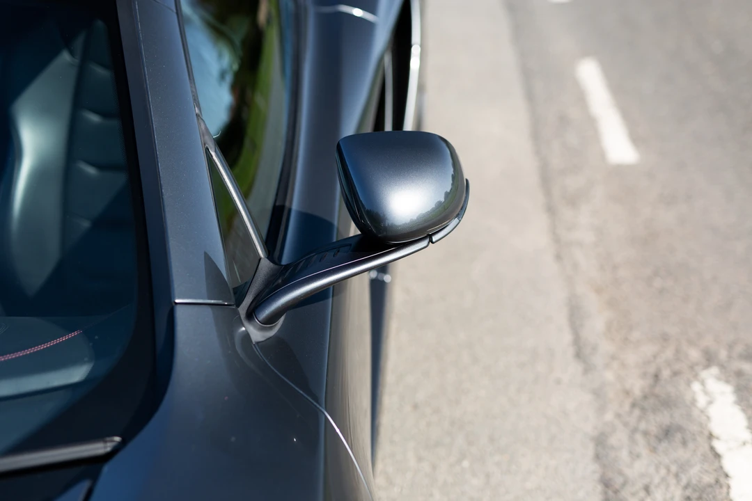 2012 McLaren MP4-12C - Image 26 of 31