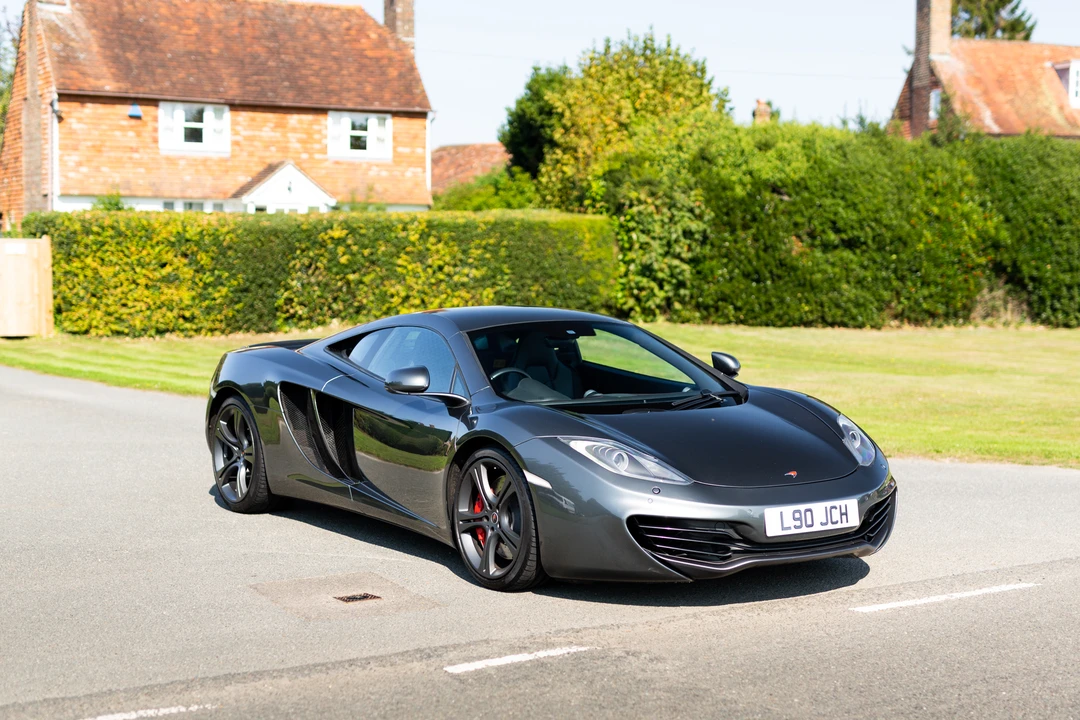 2012 McLaren MP4-12C - Image 30 of 31