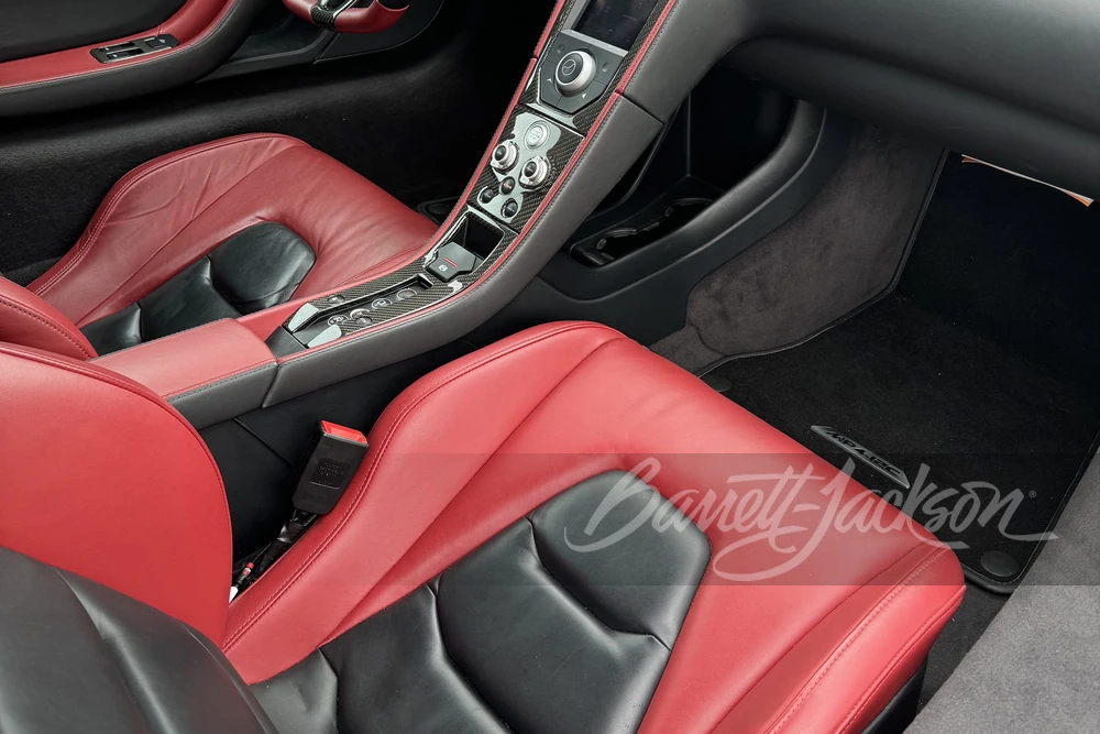 2012 McLaren MP4-12C - Image 6 of 10