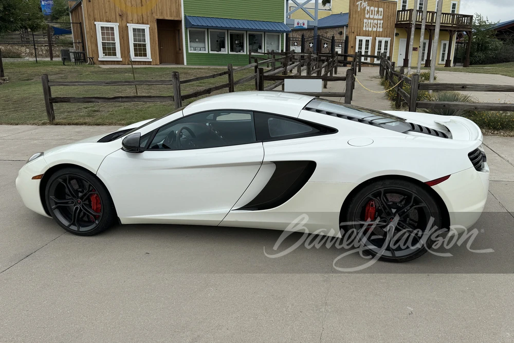 2012 McLaren MP4-12C - Image 5 of 10