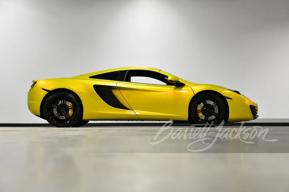 2012 McLaren MP4-12C - Image 17 of 17