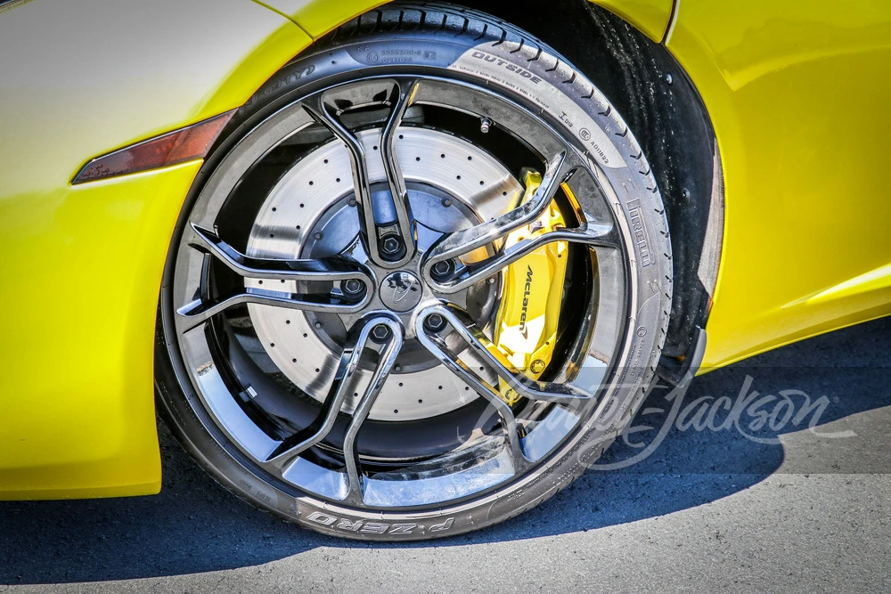 2012 McLaren MP4-12C - Image 24 of 27