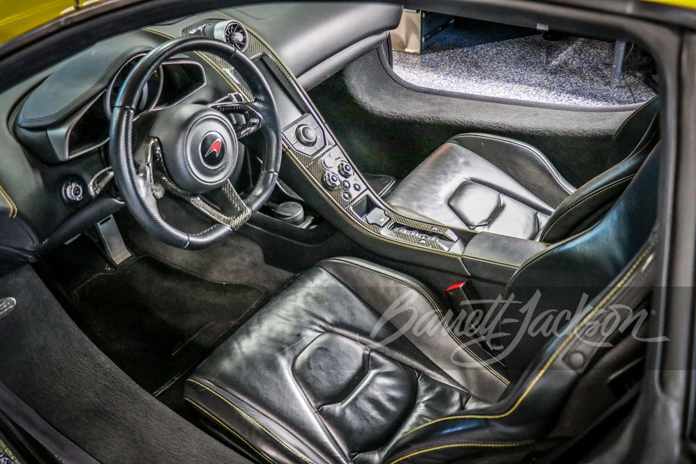 2012 McLaren MP4-12C - Image 22 of 27