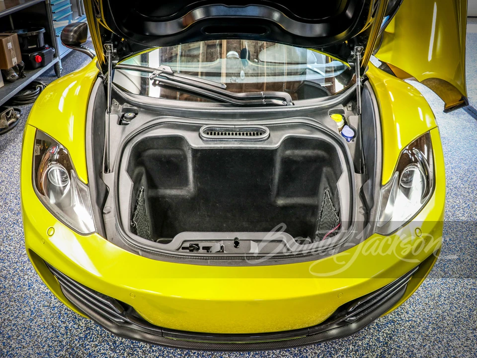 2012 McLaren MP4-12C - Image 25 of 27