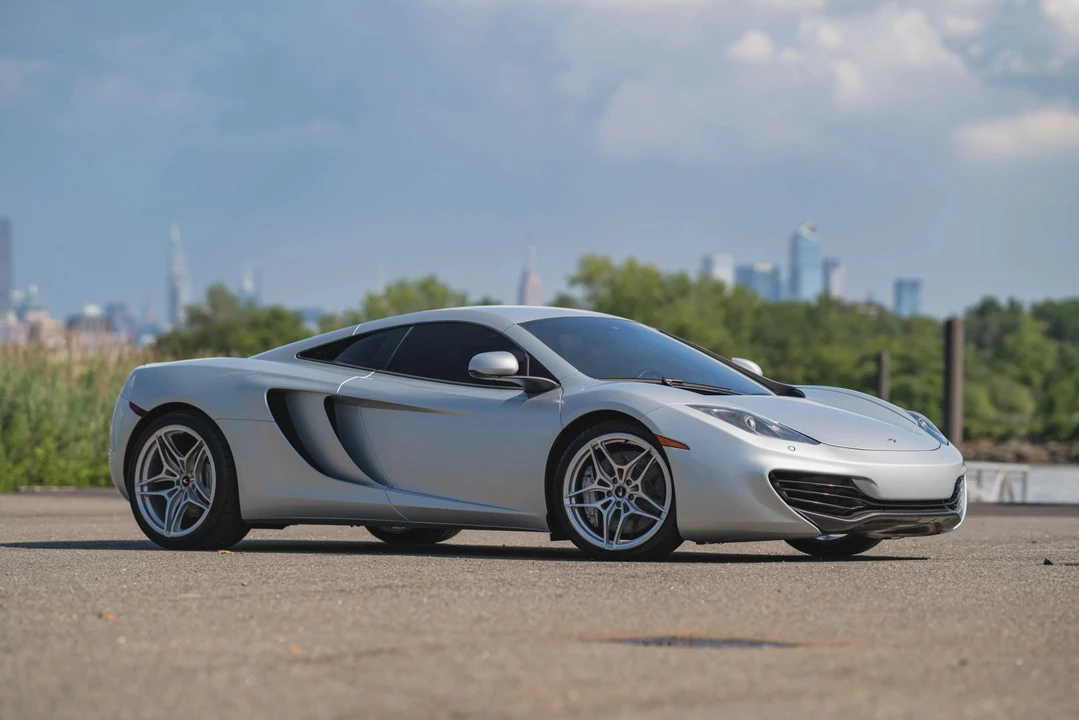 2012 McLaren MP4-12C - Image 5 of 16